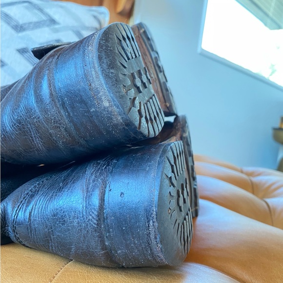 JOHN FLUEVOG | The Living Mona Engineer Boot - tall - Picture 8 of 10